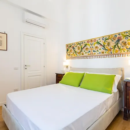 De Sangro By Napoliapartments *